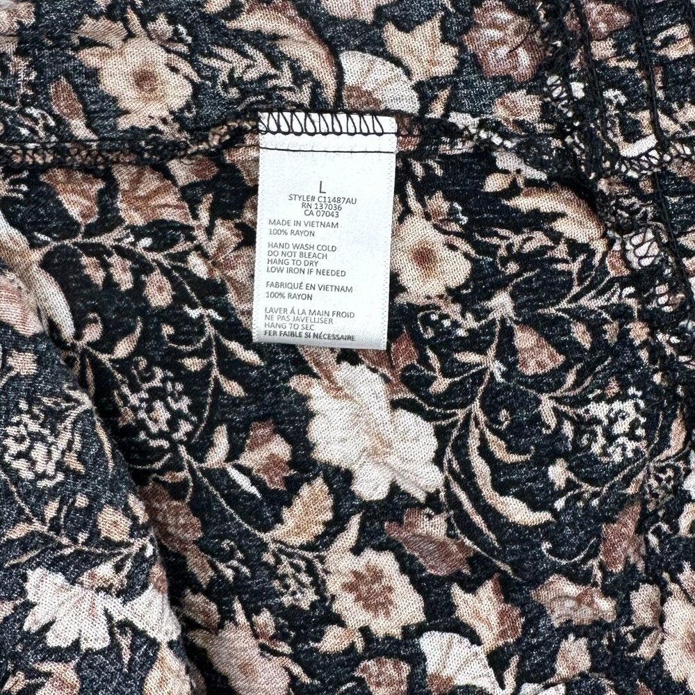 Paper Crane V Neck Fall Floral Cropped Blouse - Picture 5 of 5